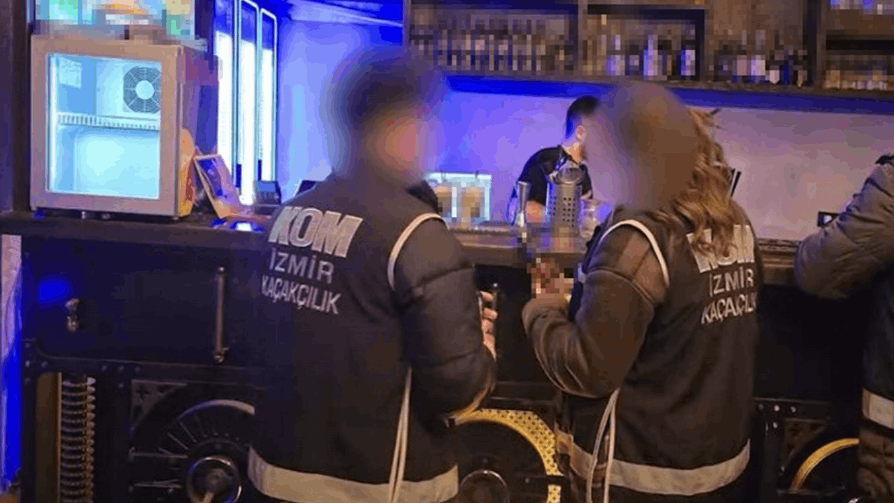 İzmir'de 3,5 ton taklit etiketli etil alkol yakalandı