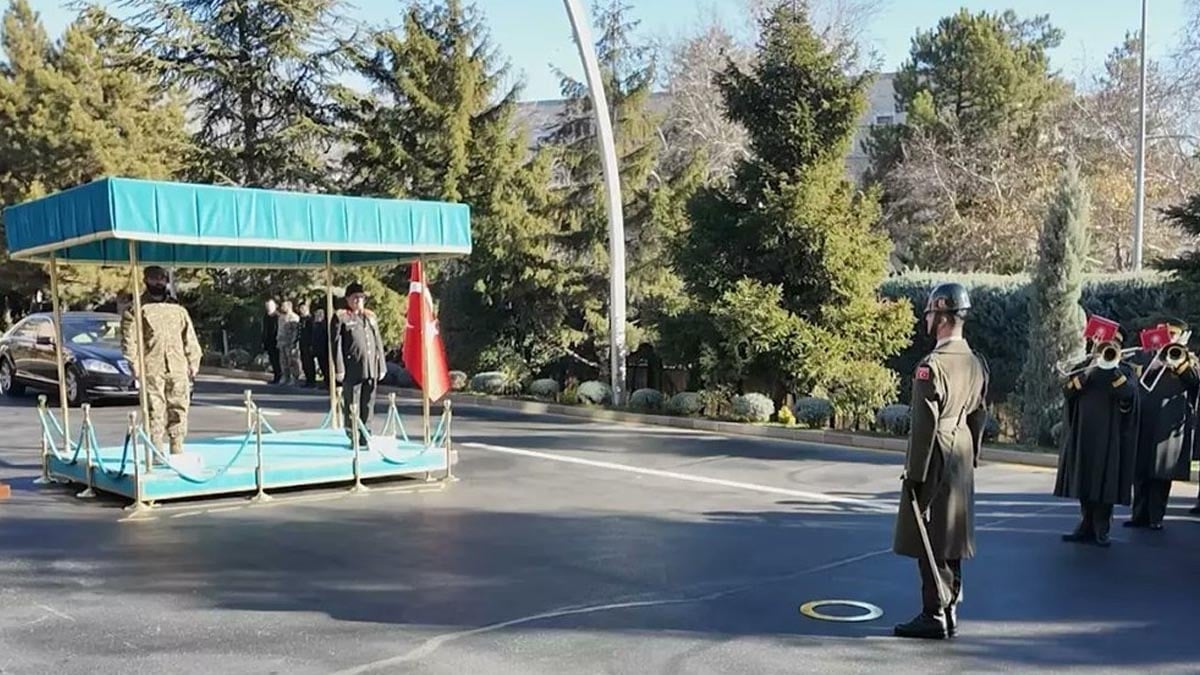 Genelkurmay Başkanı Bayraktaroğlu, Suriyeli Mevkidaşı ile Ankara’da görüştü