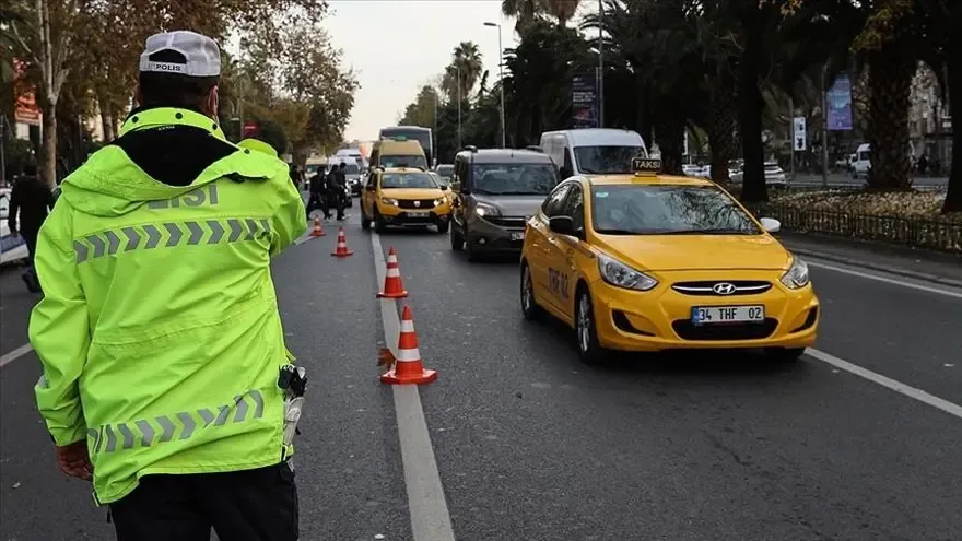 İstanbul'da yarın saat 14:00'ten sonra  kapanacak yollar belli oldu