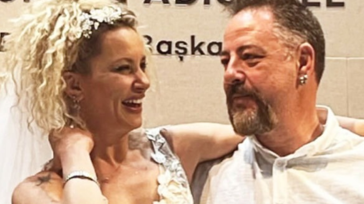 Ünlü oyuncudan &#x27;Korkuyorum&#x27; çığlığı: Darp eden kocası peşini bırakmıyor