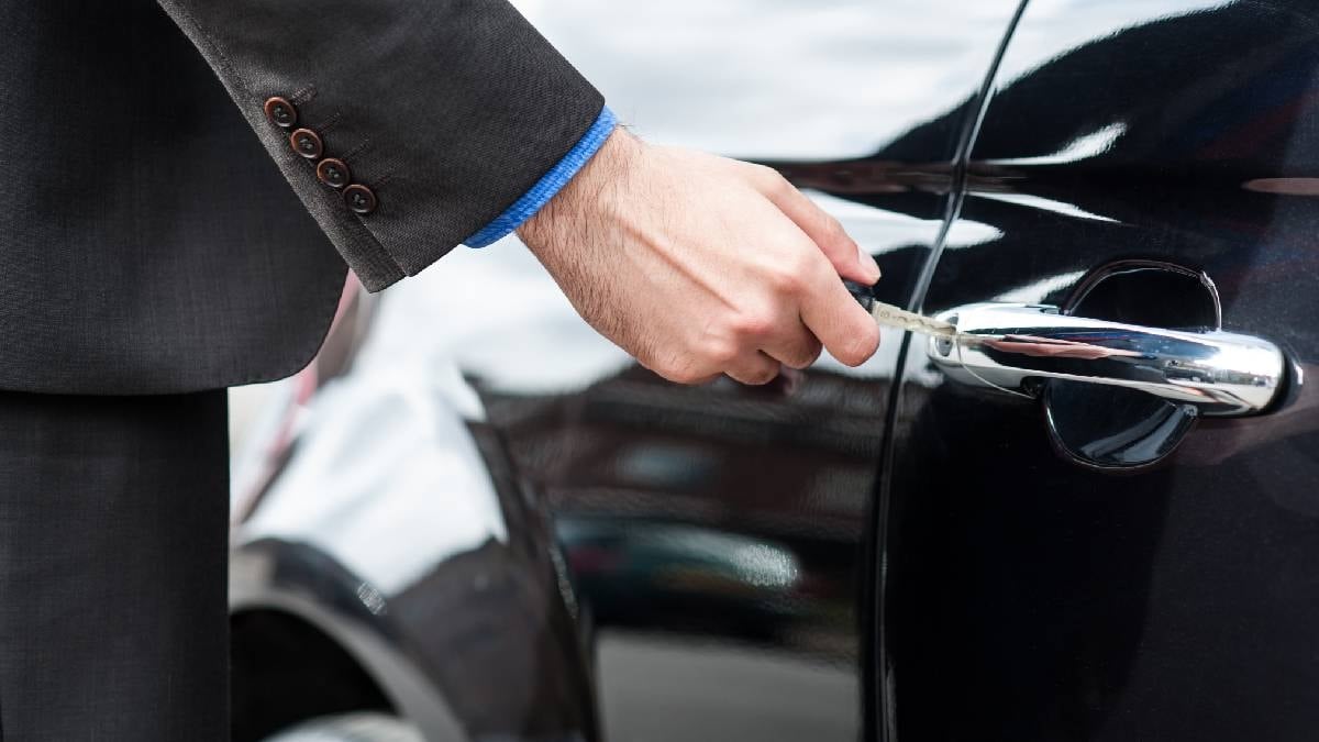 Ülke 'Kurtlar Vadisi'ne döndü: O araçlara talep patladı