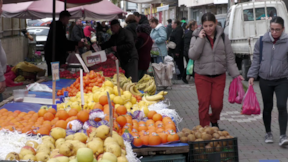 Eski Ramazanlar nerede! Esnafın satışı grama düştü