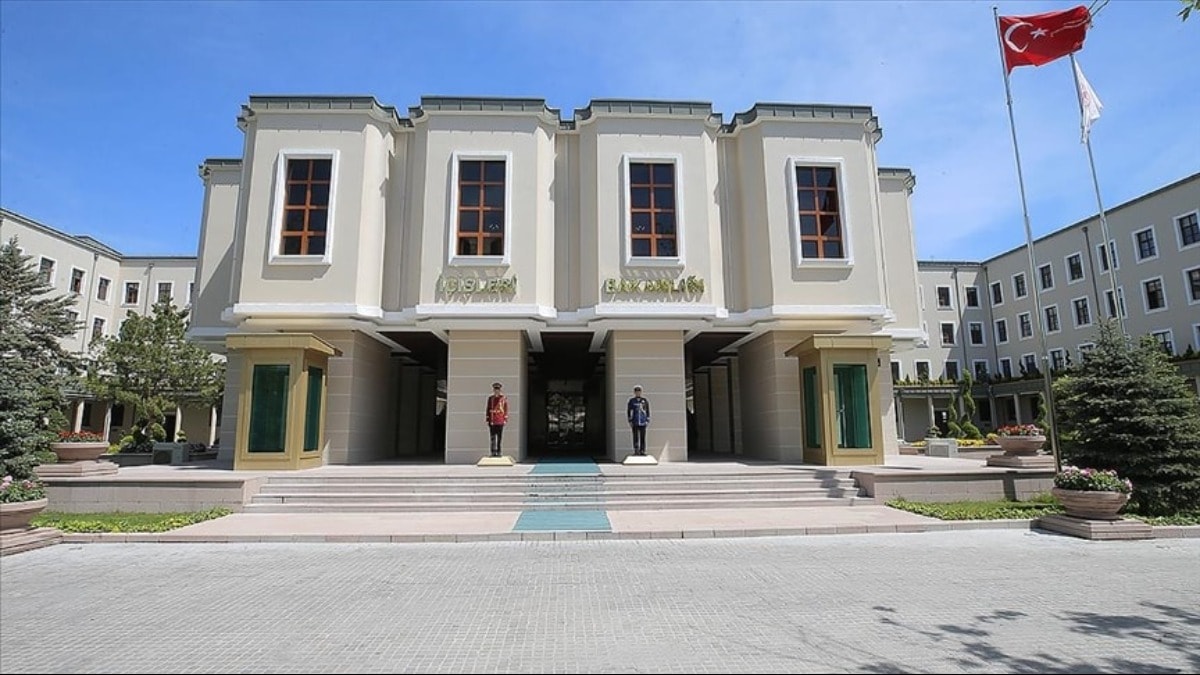 İçişleri Bakanlığı duyurdu: Bir belediyeye daha kayyum atandı