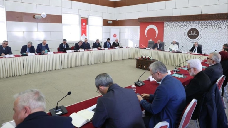 Diyanet’in Atatürk alerjisi bitmiyor