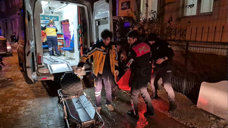 Edirne’de dehşet: Tartıştığı babasını bıçakladı!