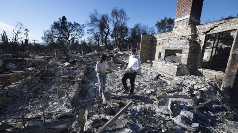 California'daki yangınlar 24 günün ardından kontrol altına alındı