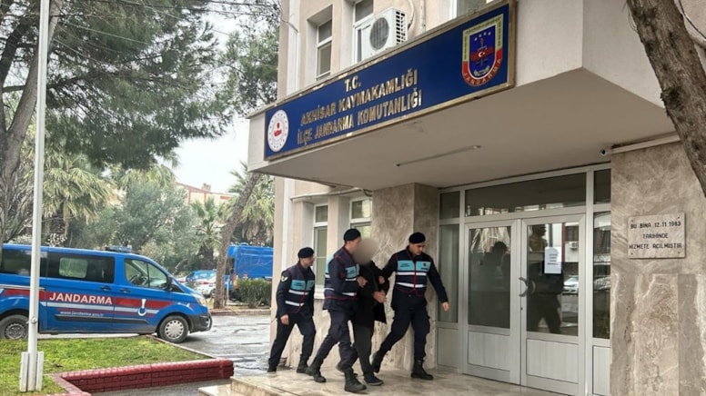 Jandarma ve MİT'ten ortak operasyon: 5 gözaltı
