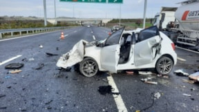 Manisa'da tankere çarpan otomobildeki 2 kişi öldü