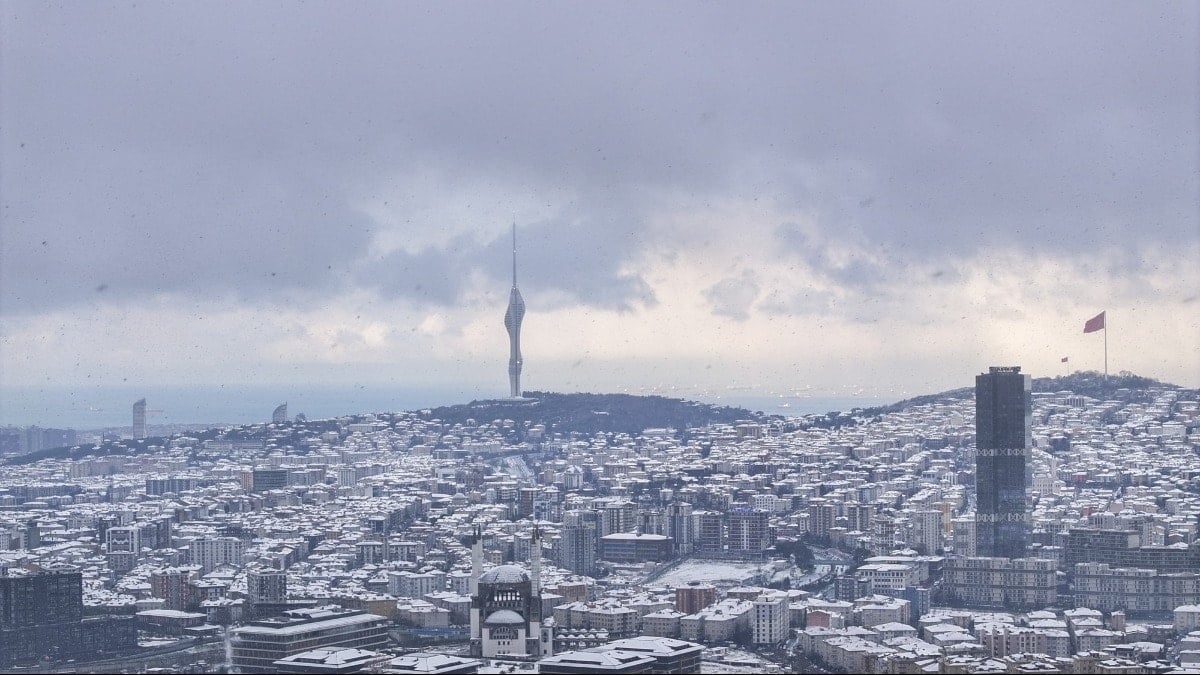 İstanbul'da kar alarmı: AKOM saat saat, gün gün uyardı