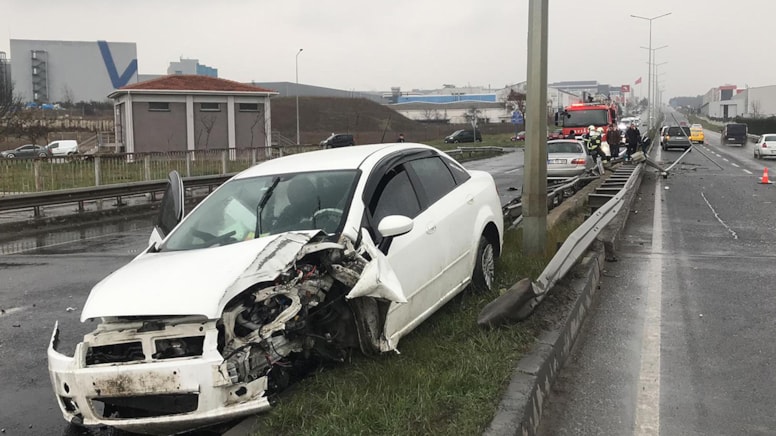 Tekirdağ'da zincirleme kaza: 2’si çocuk 6 yaralı