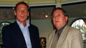 Fenerbahçe'nin eski teknik direktörü hastaneye kaldırıldı