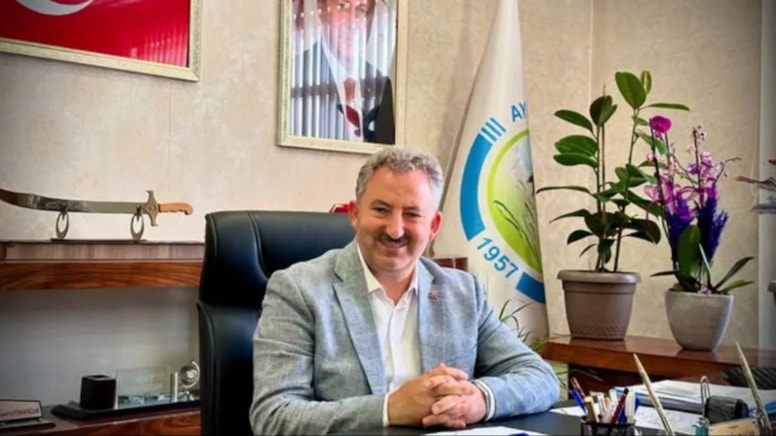 AKP'li başkandan yeğenine büyük jest: Önce şoför sonra başkan yardımcısı yaptı