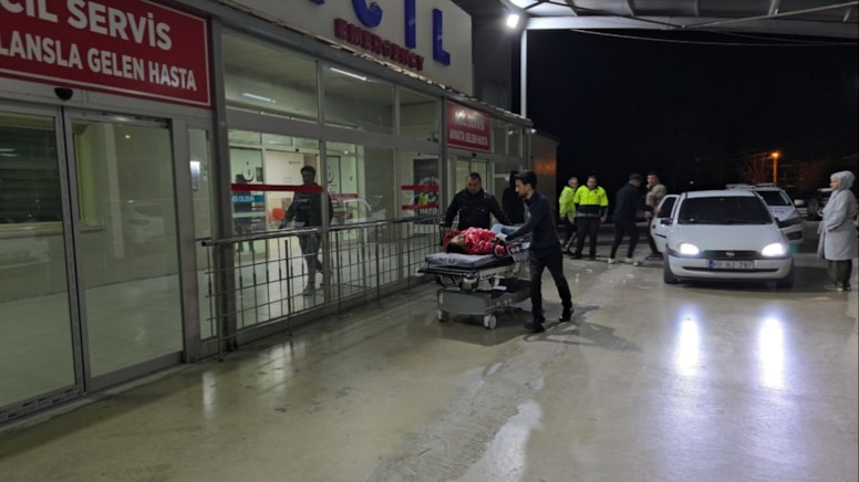 Adana'da sokak ortasında cinayet: 23 yaşındaki genç hayatını kaybetti!