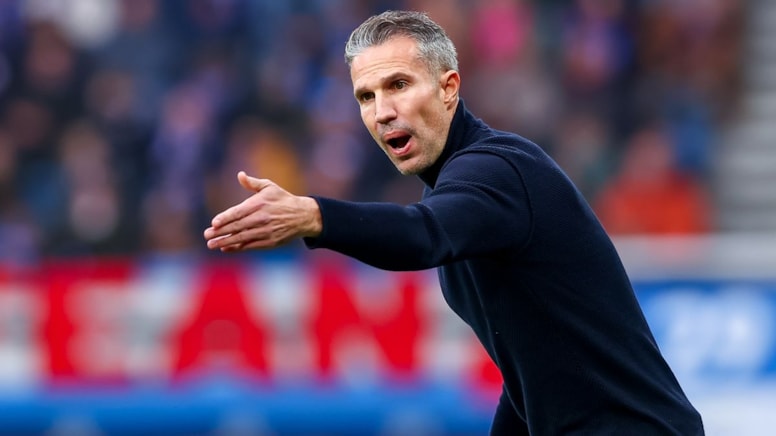 Robin van Persie resmen Feyenoord’da