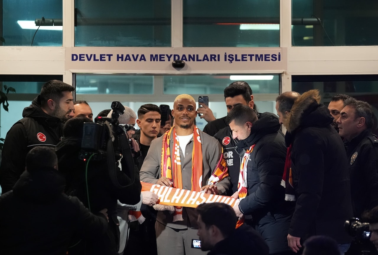 Galatasaray'dan Fatih Terim'e çalım