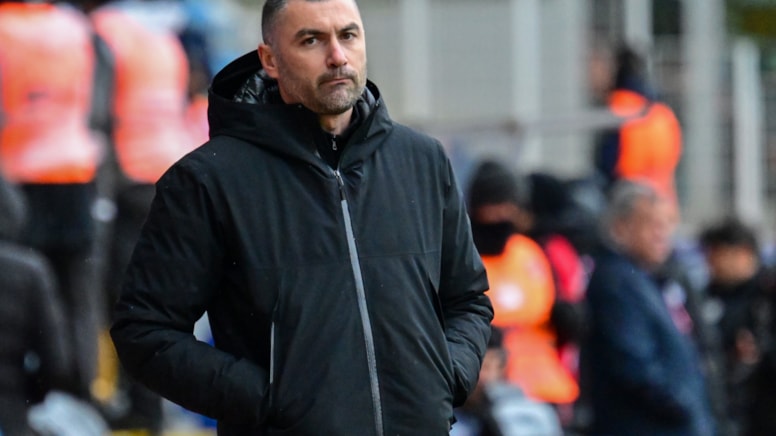 Burak Yılmaz kırmızı kart gördü! F.Bahçe maçında yok