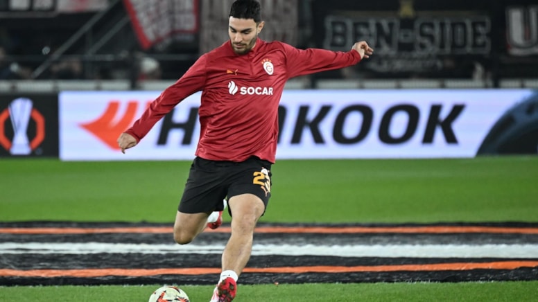 Kırmızı kart gören Kaan Ayhan'dan açıklama