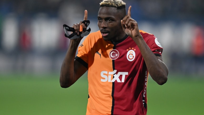 Osimhen Galatasaray’ı ipten aldı