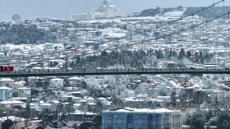 İstanbul Valisi duyurdu: Hafta sonu kurslar da tatil edildi