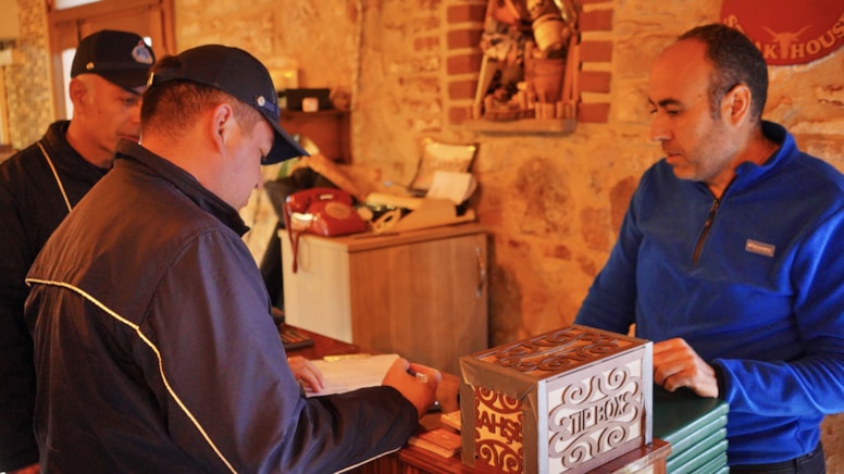 Ayvalık'ta 'yağ tutucu' mecburi oldu: Hepsi taktırmak zorunda