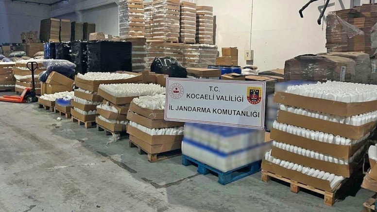 Kocaeli'de 100 bin adet sahte şampuan ele geçirildi