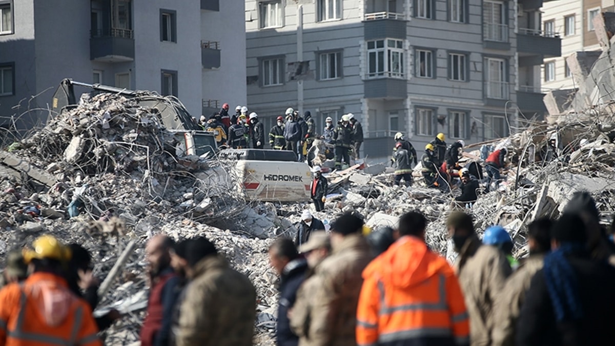 Can Atalay'dan 6 Şubat soruları: Neden derin bir sessizlik var?