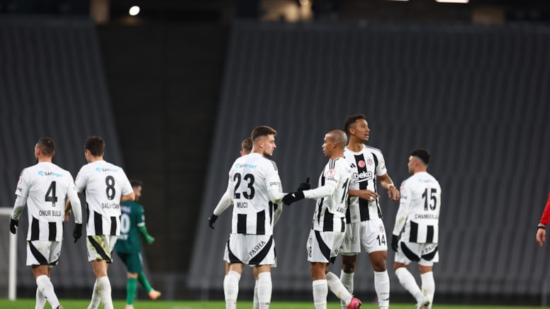 Atatürk Olimpiyat Stadı'nda yine kazandı