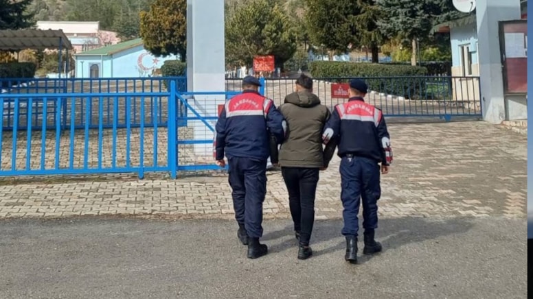 Boşandığı eşine nafaka yatırmadı, tutuklandı