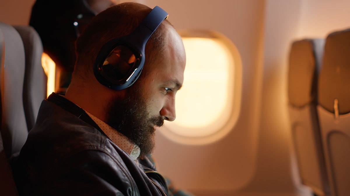 Milyoner iş insanı böyle ucuza uçuşuyormuş!