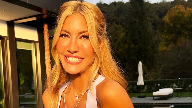 Çağla Şıkel'in güzellik sırrı: Altın sütü