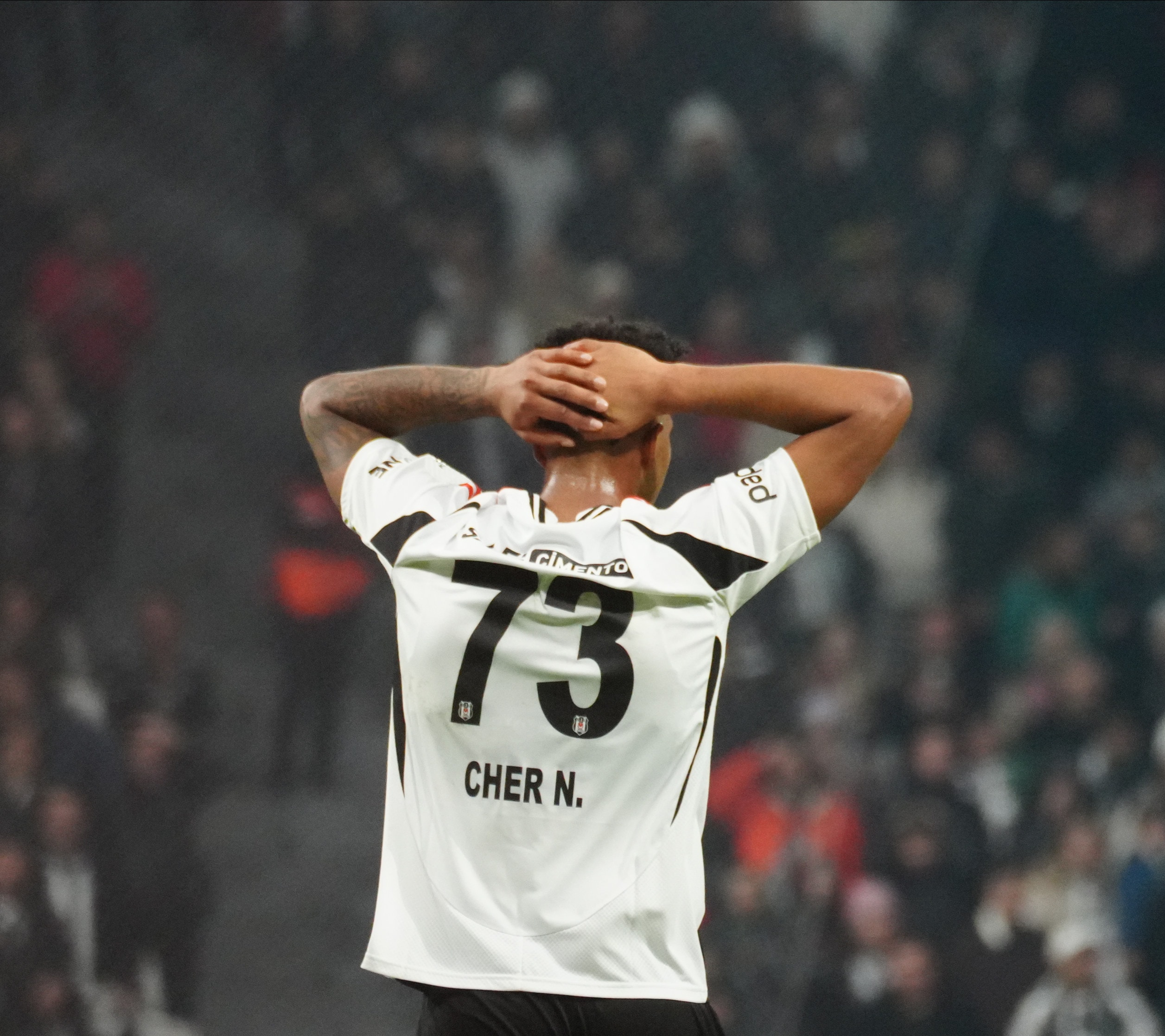 Beşiktaş Cher Ndour ile yollarını ayırdı