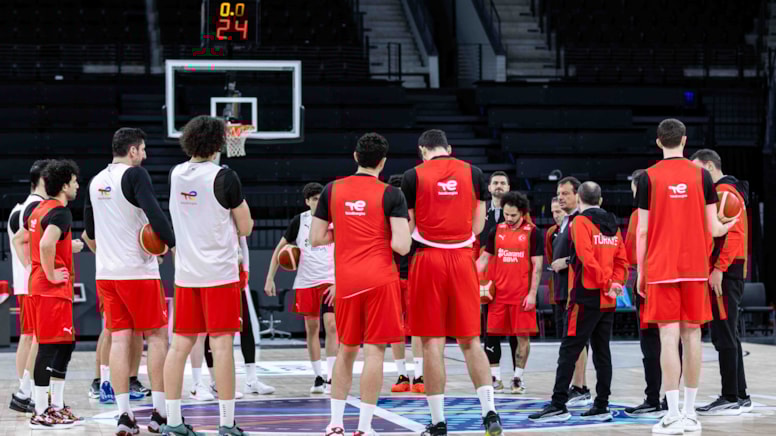 Dört oyuncu Milli Takım kadrosundan çıkarıldı