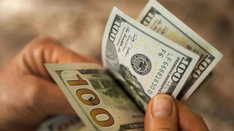 ABD doları iflas etti: Bu 11 ülkede kullanımı yasaklandı!