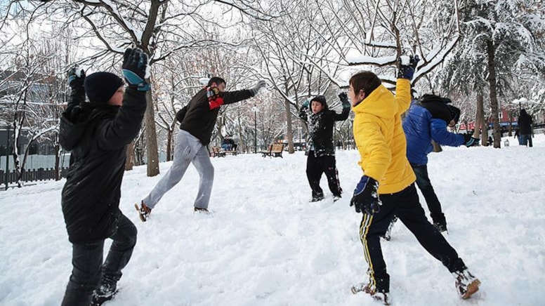 Son dakika! Valilik duyurdu: İstanbul'da okullar yarın tatil edildi