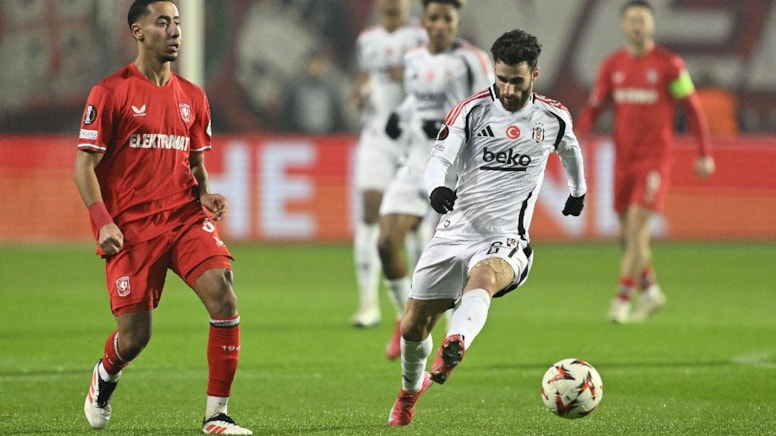 Beşiktaş'tan 3 isim için sakatlık açıklaması!