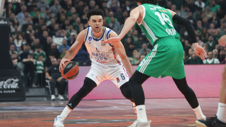 Anadolu Efes, Panathinaikos'a diş geçiremedi