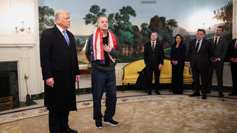 ABD'nin sürpriz Kremlin ziyaretinin ardından, rehine çıktı