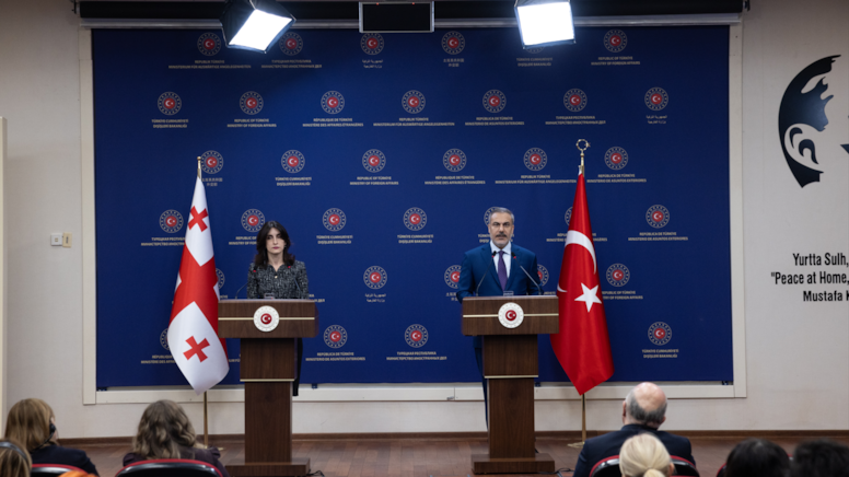 Dışişleri Bakanı Hakan Fidan, Gürcistan'da Ukrayna'daki savaşı değerlendirdi