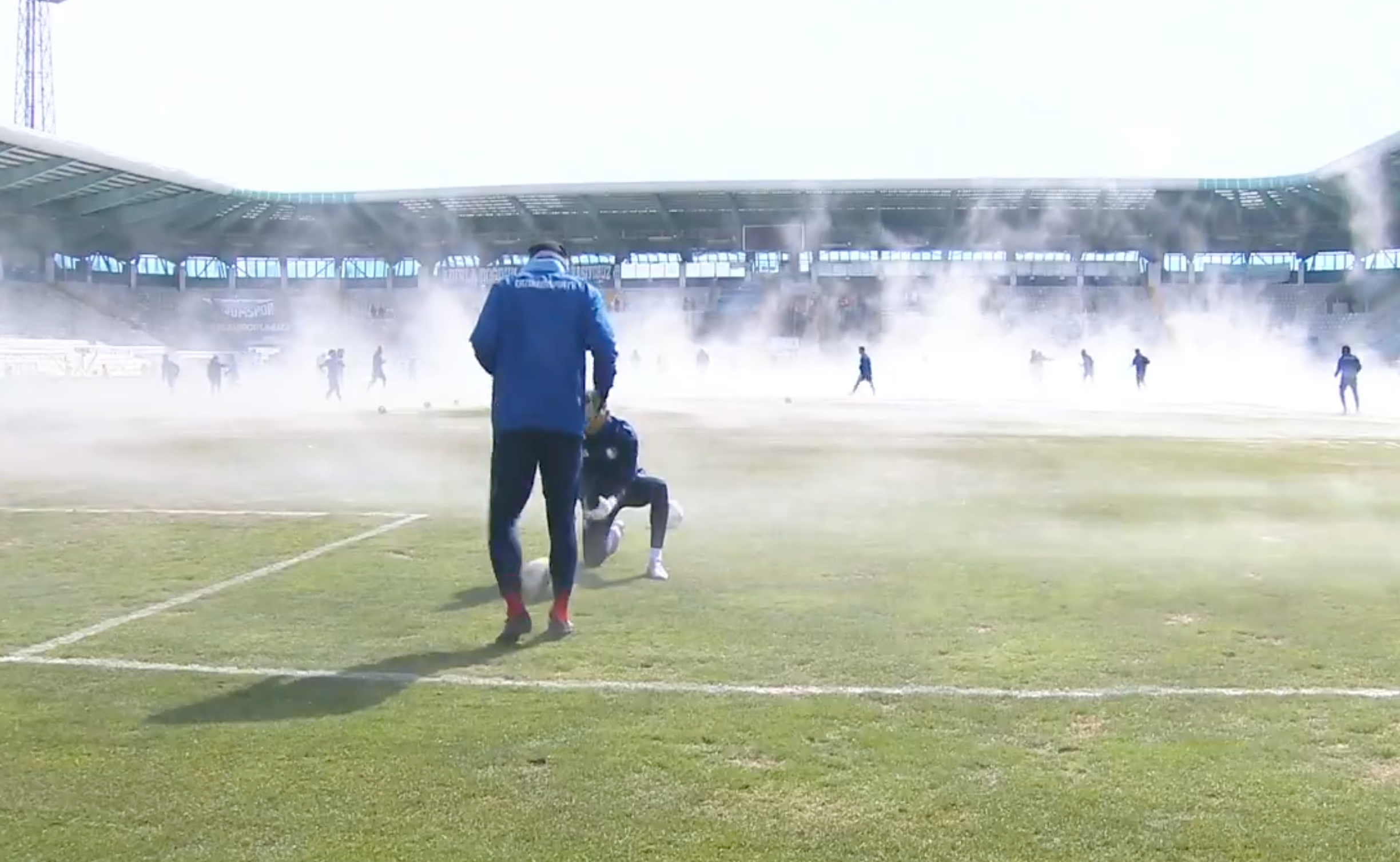 Alttan ısıtma sistemi çalıştı, her yer buhar oldu