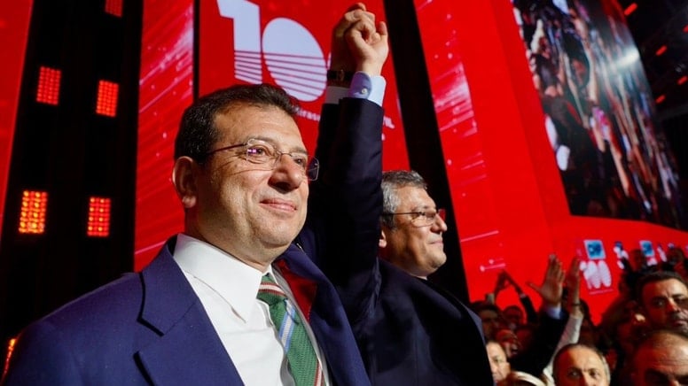 Ekrem İmamoğlu adaylık için başvurusunu yaptı!