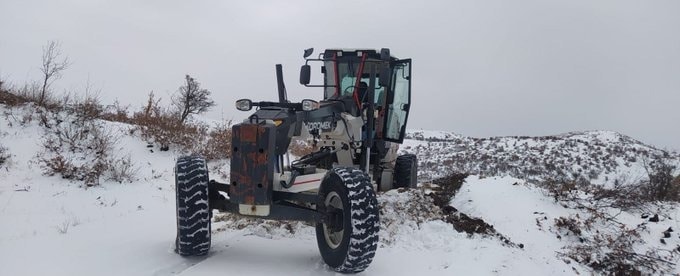 Elazığ'da 54 köy yolu ulaşıma kapandı
