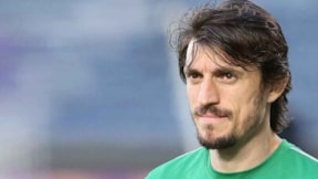 "Nasıl yıldız olunmaz?" kitabı ses getirmişti: Resmen teknik direktör oldu