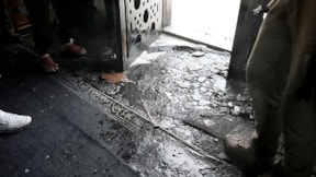 İsrailliler, Eriha'da bir camiyi ateşe verdi