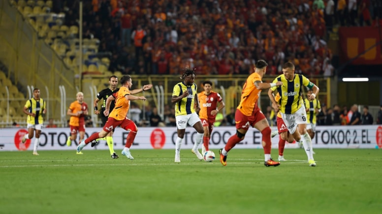 Fenerbahçe derbide yabancı hakem istiyor