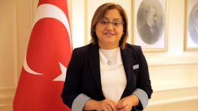 AKP’li Fatma Şahin, milyonları dağıtmaya devam ediyor... Bitkilere 19 milyon verdi
