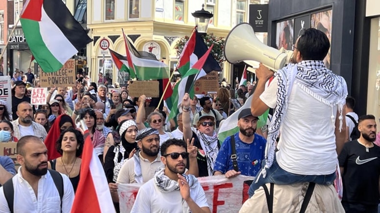 Hollanda'da Filistin'e destek gösterisi düzenlendi