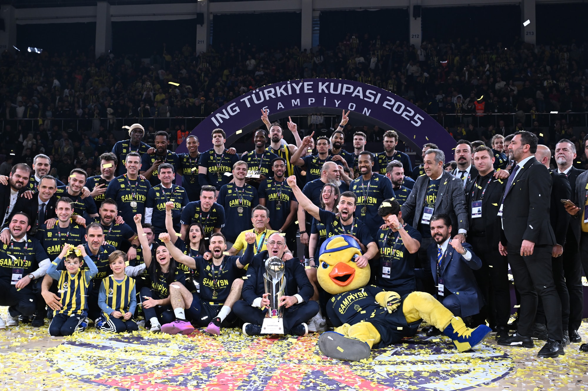 2025 Basketbol Erkekler Türkiye Kupası’nın sahibi Fenerbahçe Beko