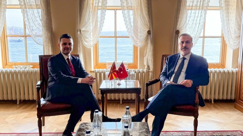 Bakan Fidan Kuzey Makedonyalı mevkidaşı ile görüştü