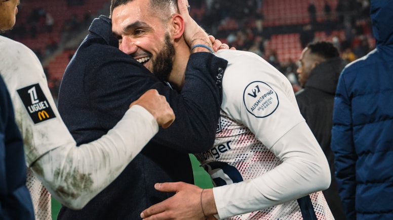 Futbol hayatı bitti dendi! 8 ay sonra golle döndü