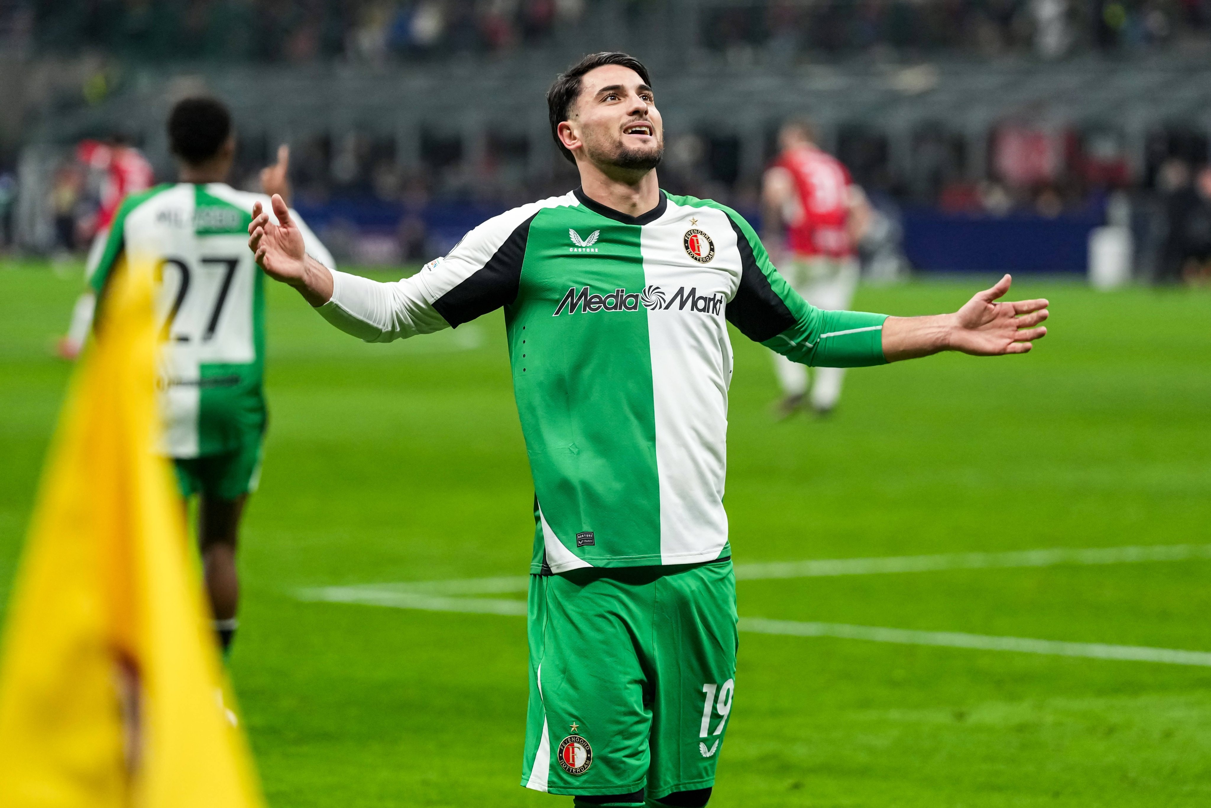 Devler Ligi’nde sürpriz! Milan’dan erken veda